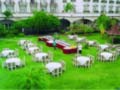 兴隆(lóng)金银岛大(dà)酒(jiǔ)店草坪大型自助宴会